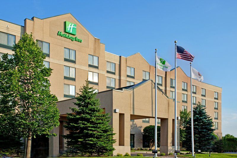 Holiday Inn & Suites Bolingbrook, An Ihg Hotel Exterior photo